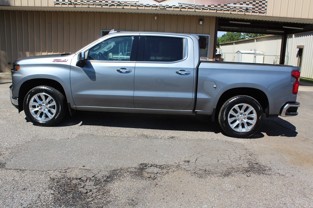 Photo 7 of this CHEVROLET SILVERADO 1500