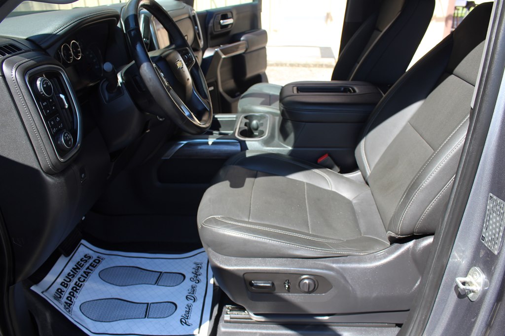Photo 27 of this CHEVROLET SILVERADO 1500