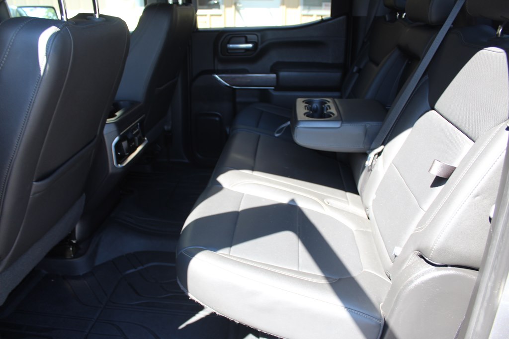 Photo 36 of this CHEVROLET SILVERADO 1500