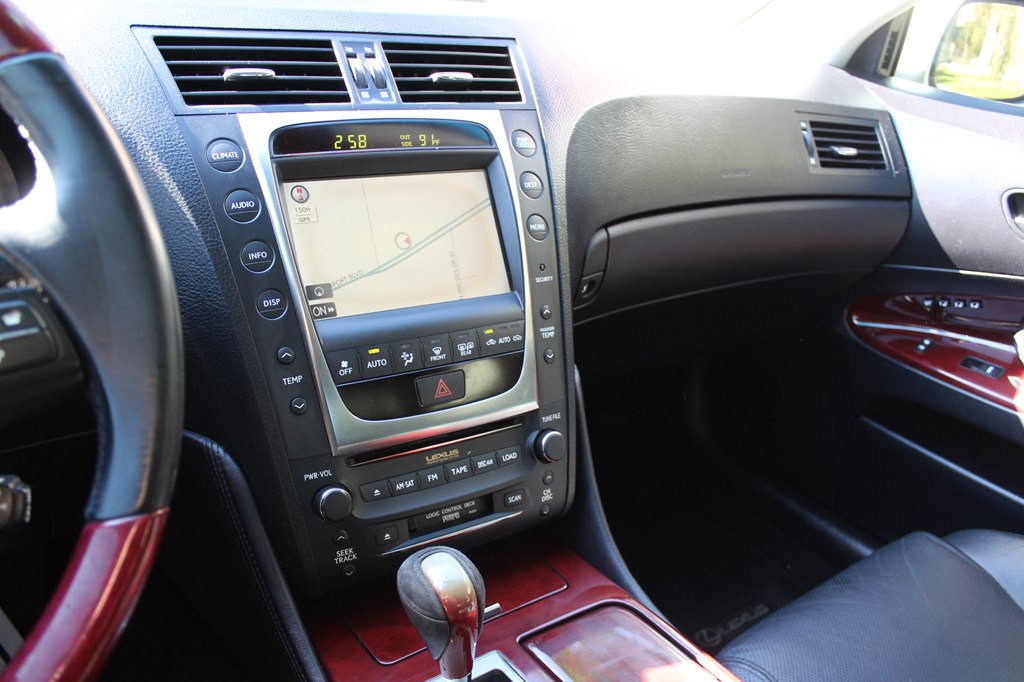 Photo 45 of this LEXUS GS