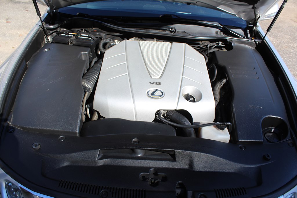 Photo 51 of this LEXUS GS