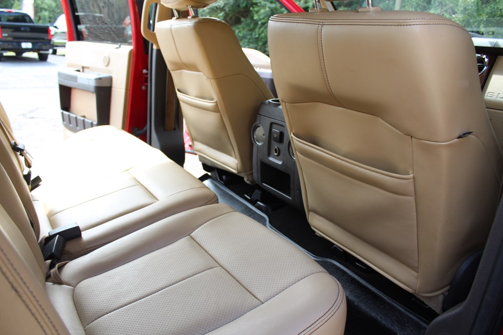 Photo 31 of this FORD F250