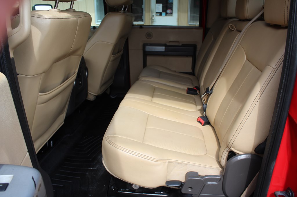 Photo 33 of this FORD F250