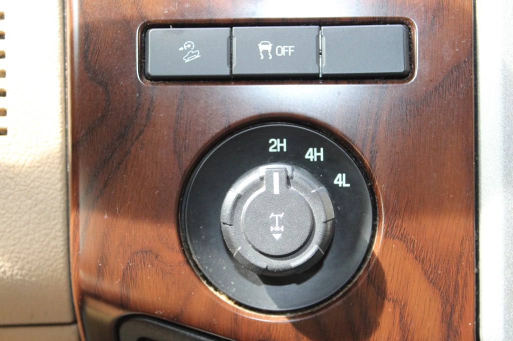 Photo 42 of this FORD F250