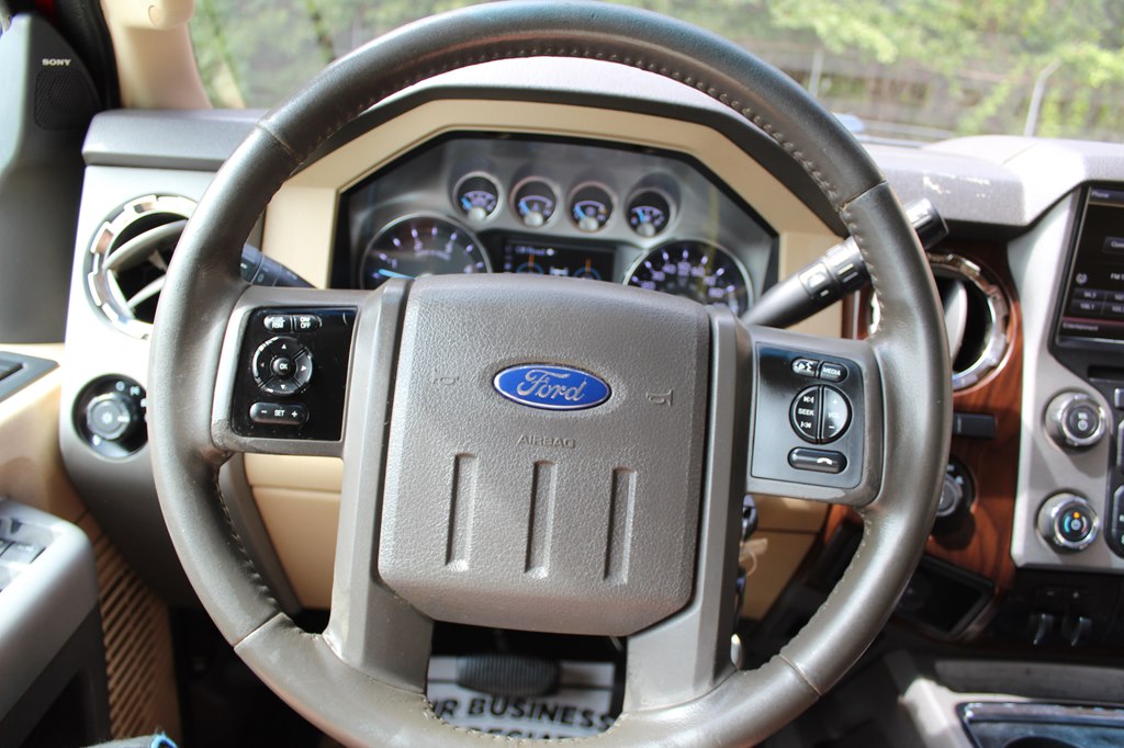 Photo 38 of this FORD F250