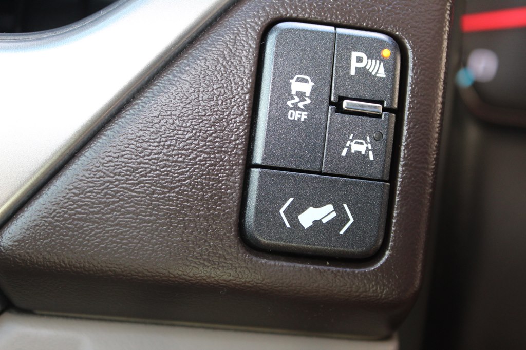 Photo 55 of this CHEVROLET SUBURBAN
