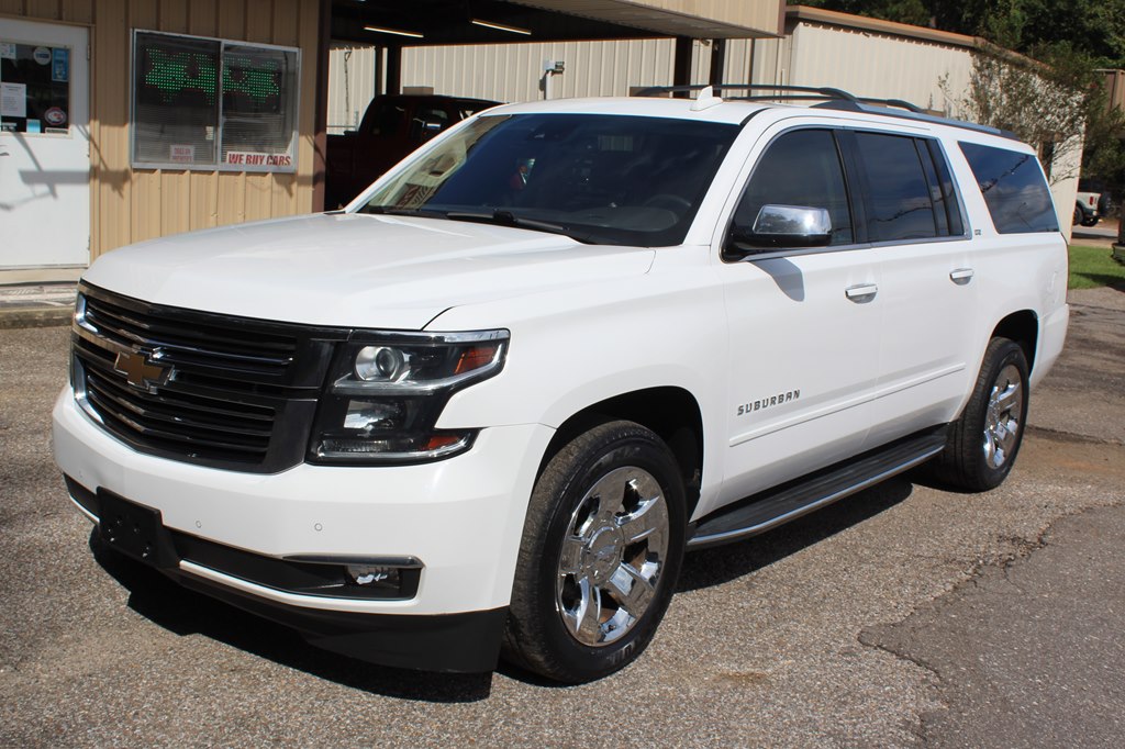 Photo 6 of this CHEVROLET SUBURBAN