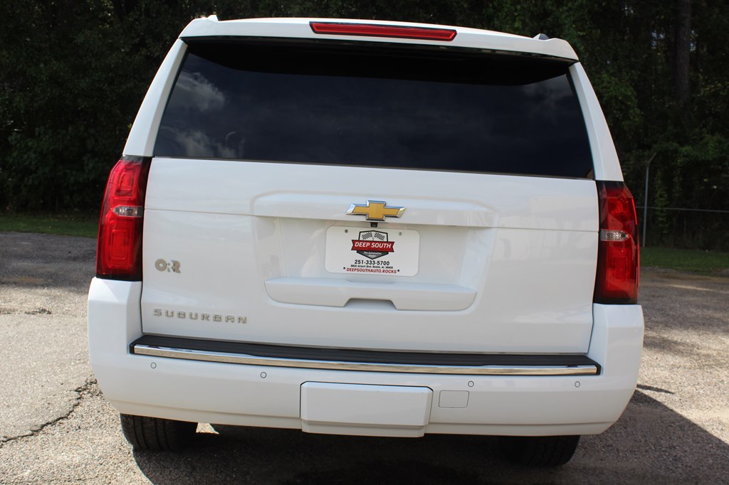 Photo 16 of this CHEVROLET SUBURBAN