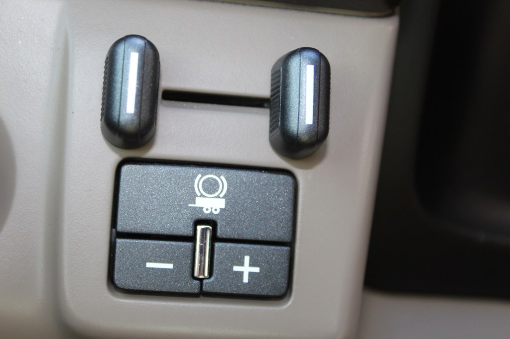 Photo 56 of this CHEVROLET SUBURBAN