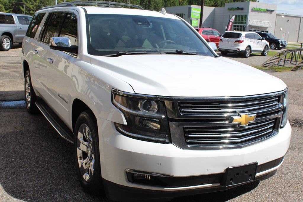Photo 10 of this CHEVROLET SUBURBAN