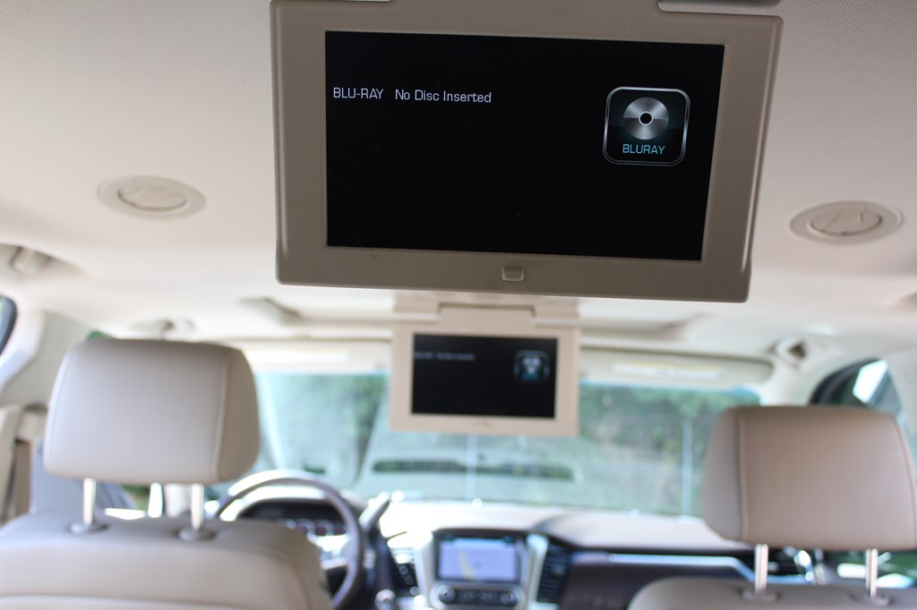 Photo 33 of this CHEVROLET SUBURBAN