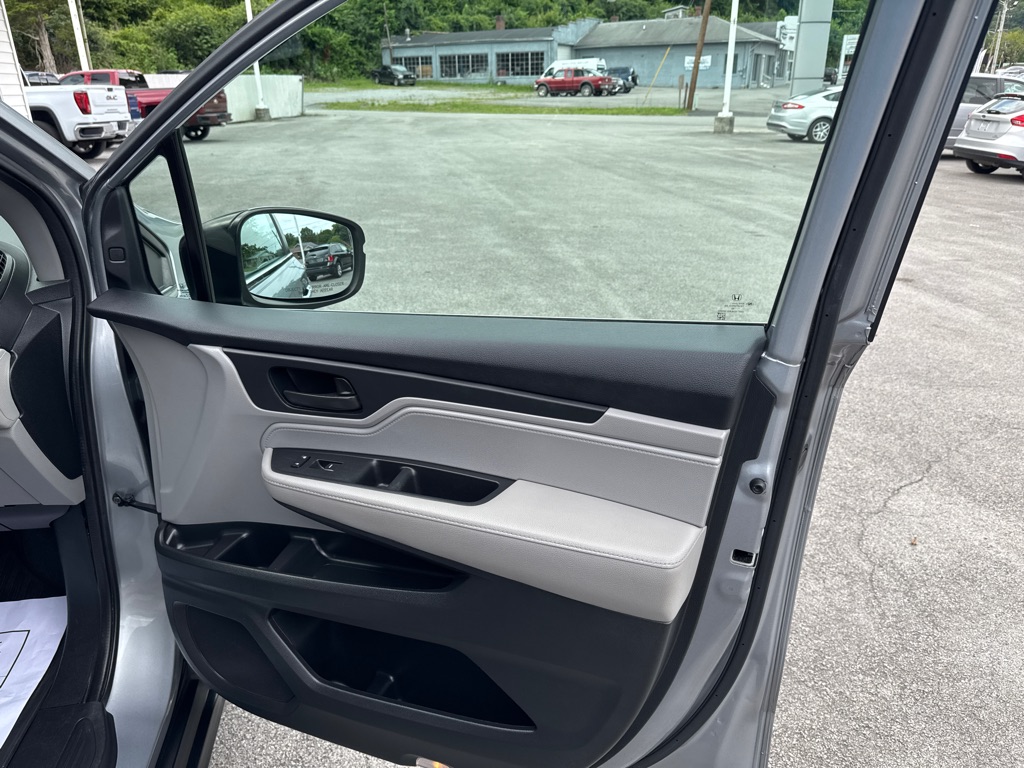 Photo 6 of this HONDA ODYSSEY