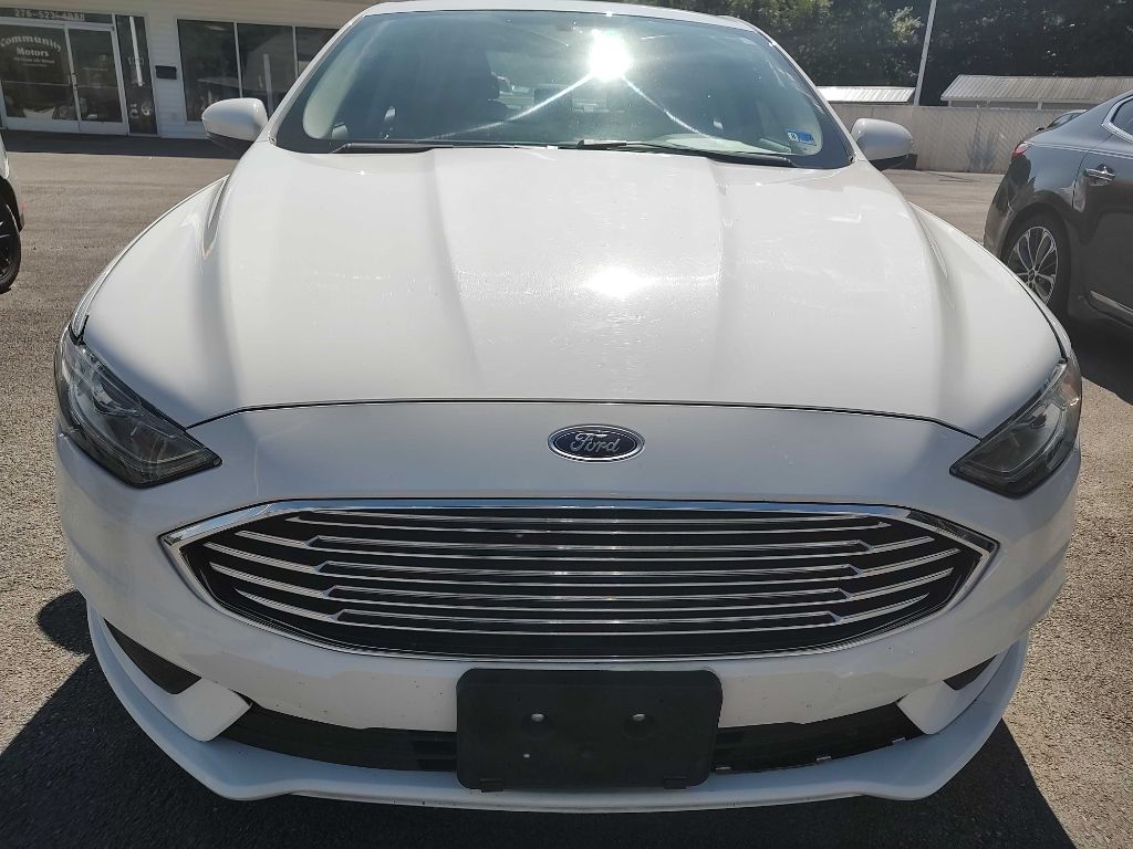 Photo 17 of this FORD FUSION