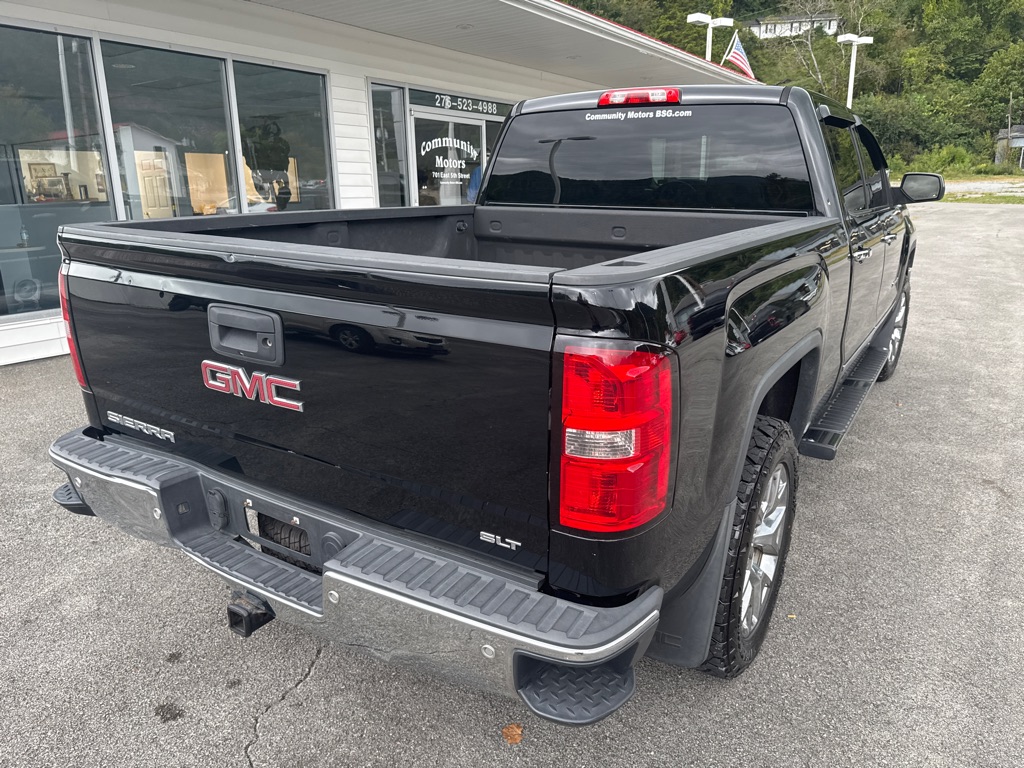 Photo 9 of this GMC SIERRA