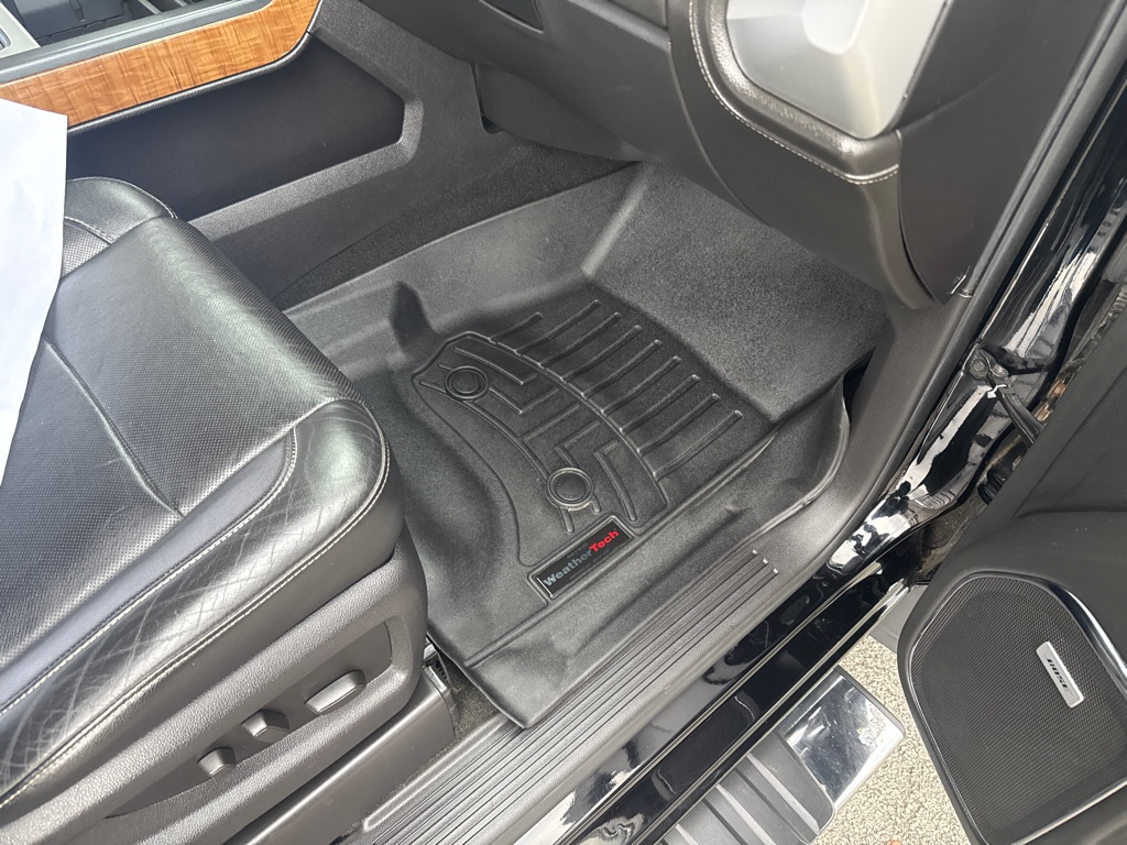 Photo 5 of this GMC SIERRA