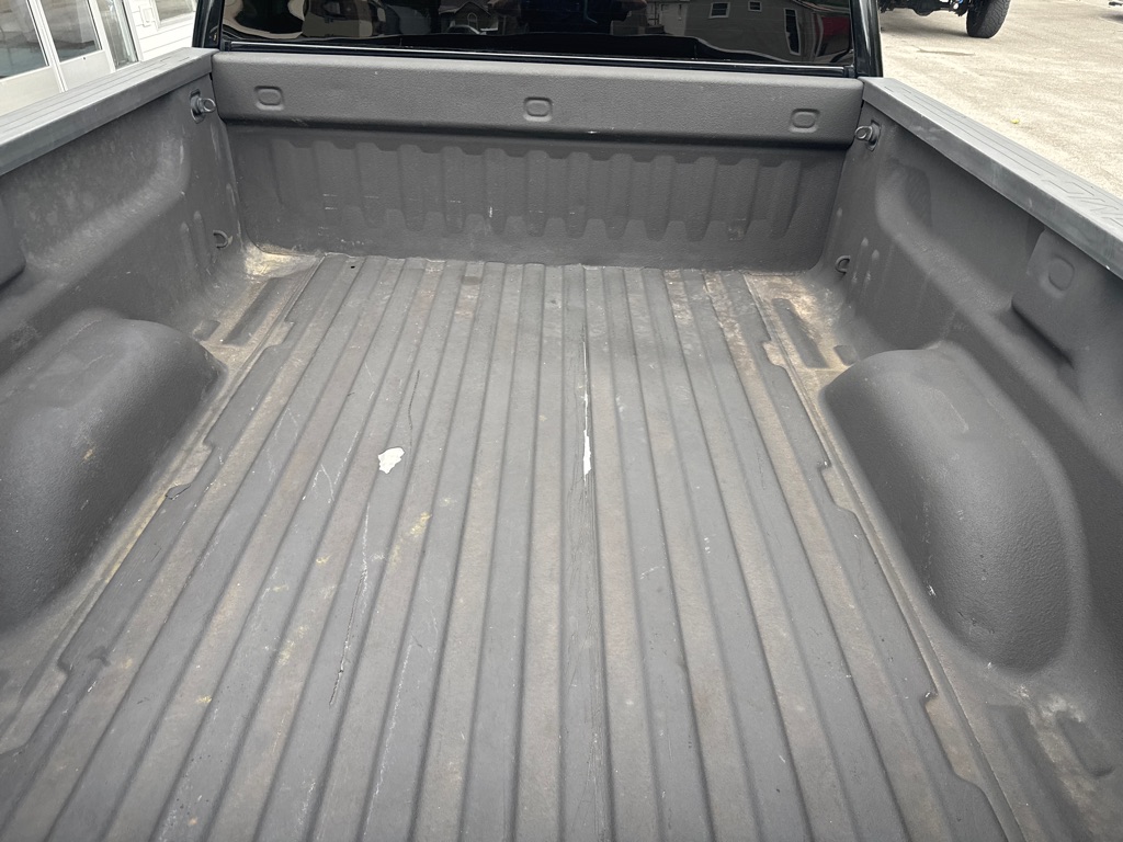 Photo 11 of this GMC SIERRA