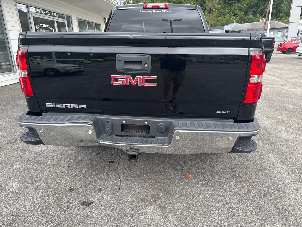 Photo 10 of this GMC SIERRA