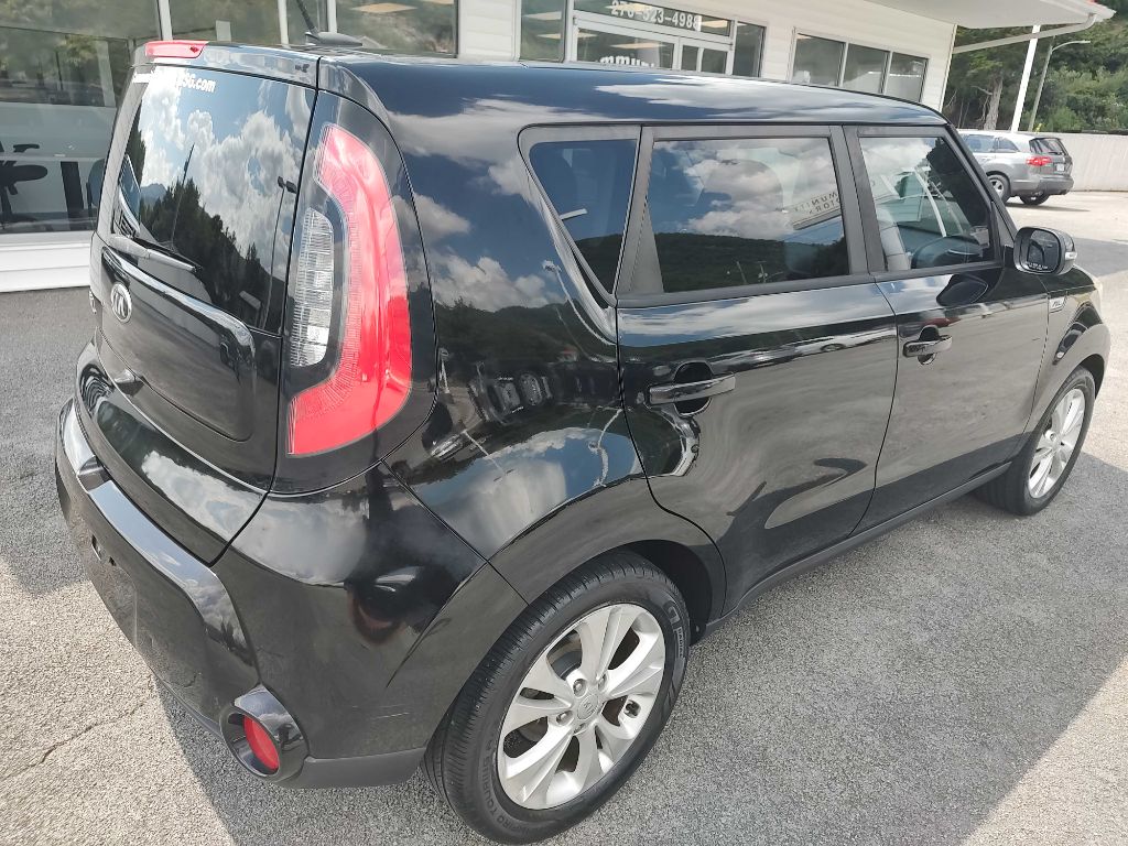 Photo 23 of this KIA SOUL