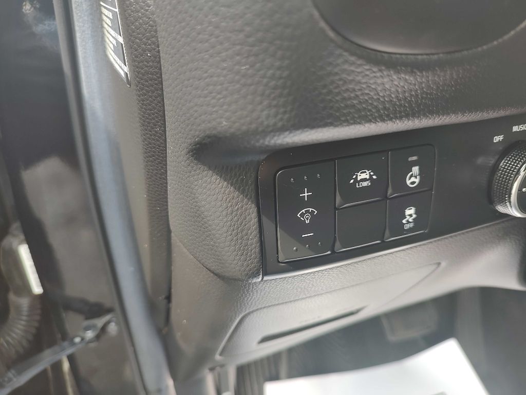 Photo 10 of this KIA SOUL