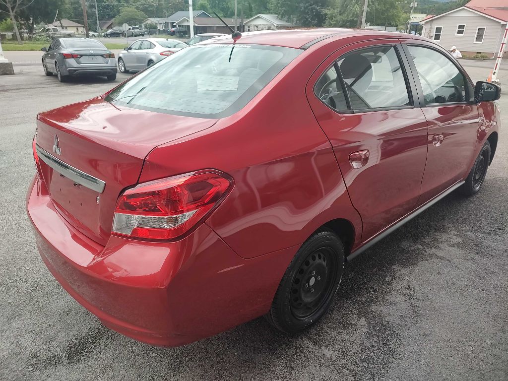 Photo 17 of this MITSUBISHI MIRAGE