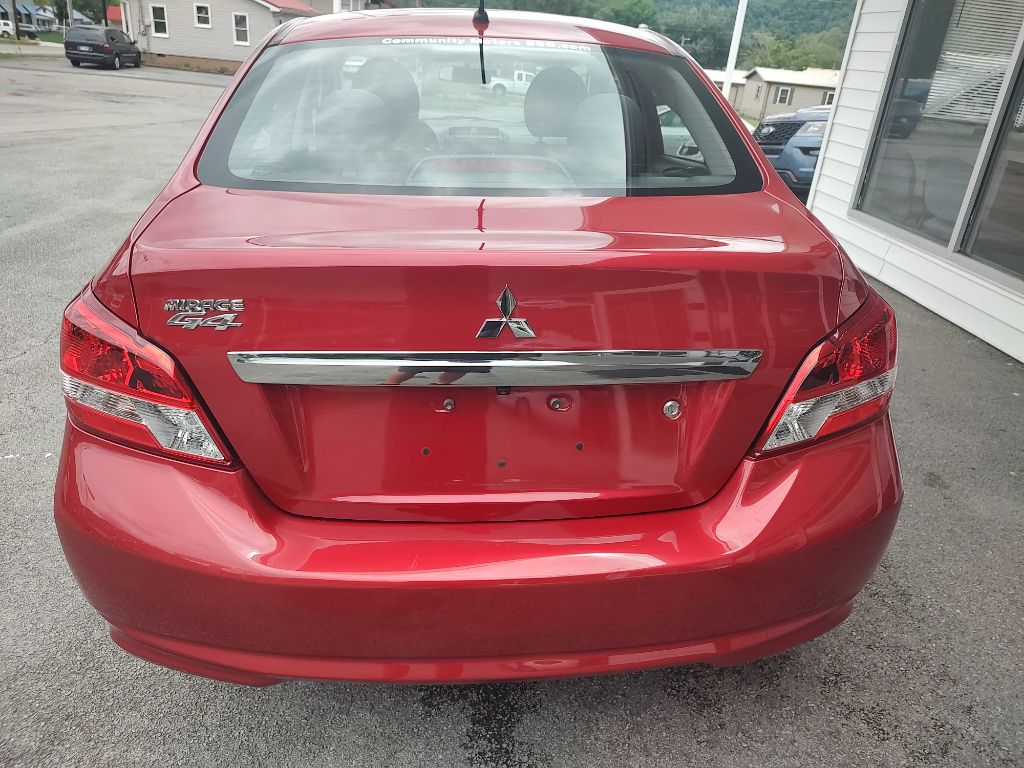 Photo 11 of this MITSUBISHI MIRAGE