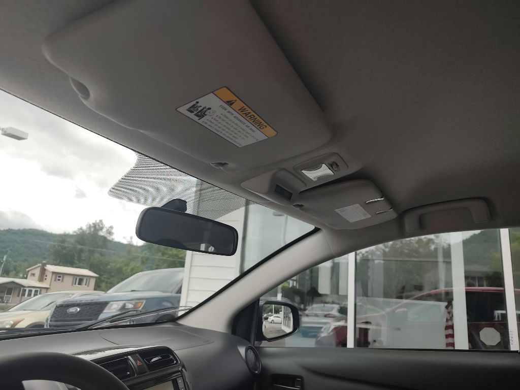 Photo 9 of this MITSUBISHI MIRAGE