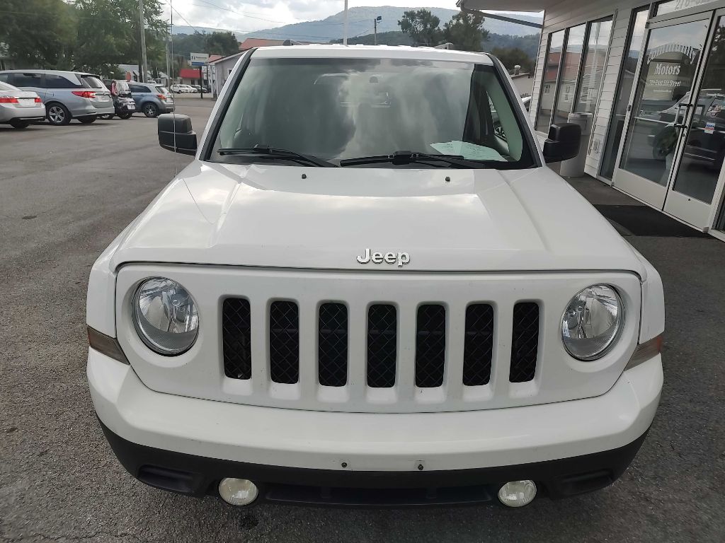 Photo 20 of this JEEP PATRIOT