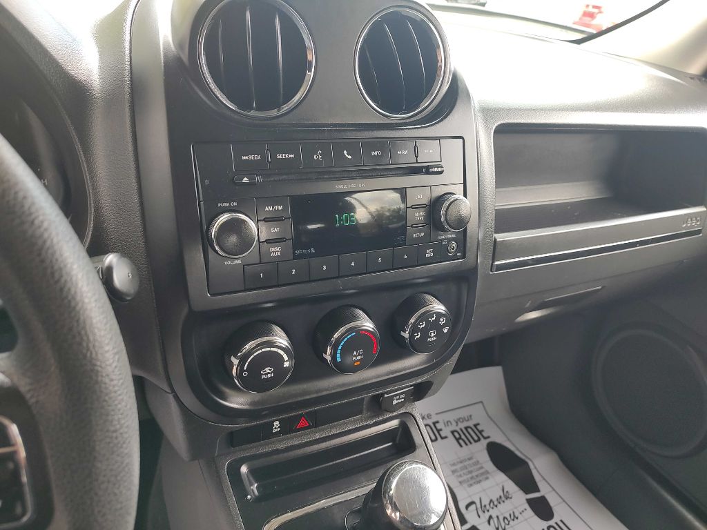Photo 7 of this JEEP PATRIOT