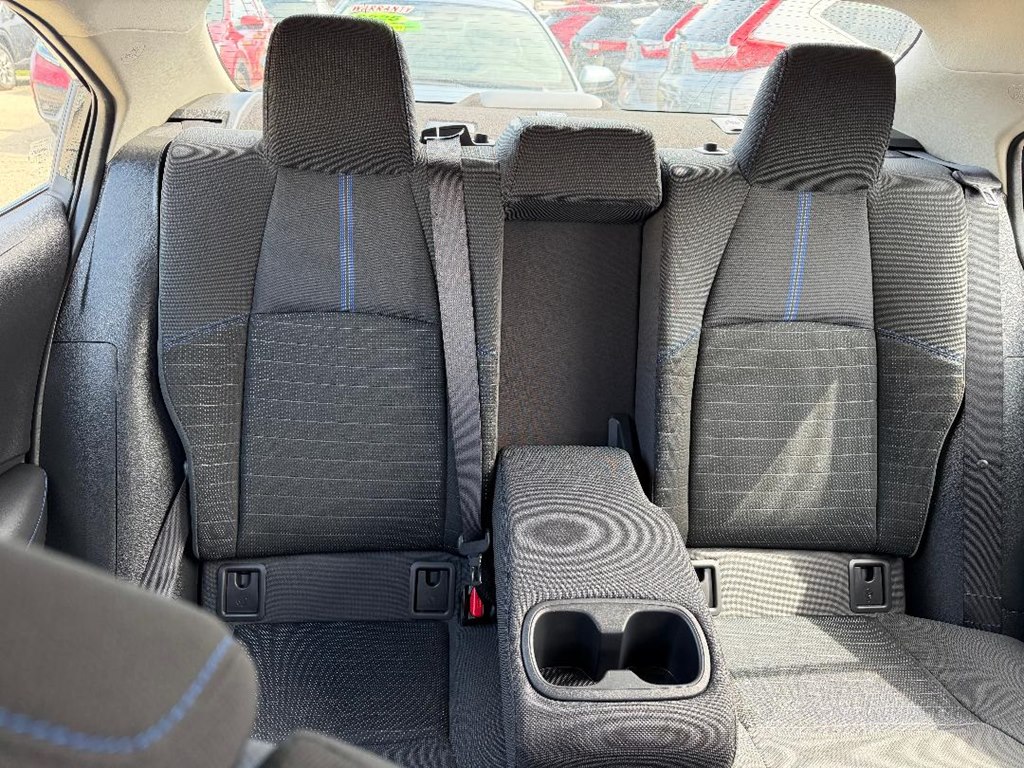 Photo 10 of this TOYOTA COROLLA