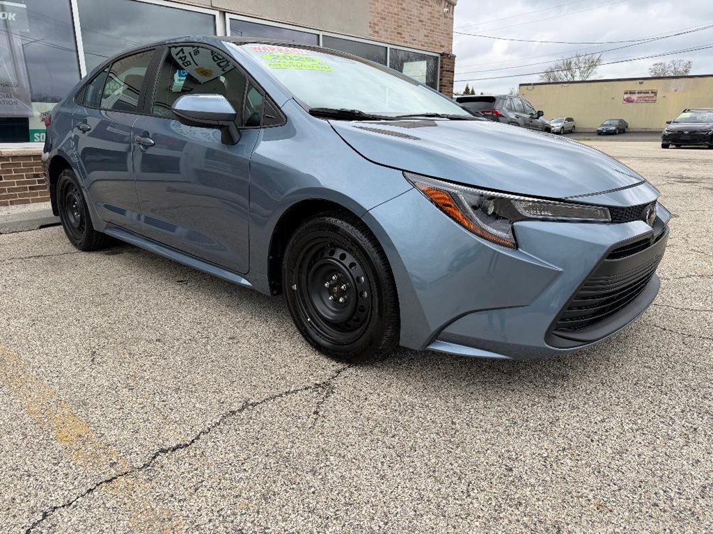 2025 TOYOTA COROLLA