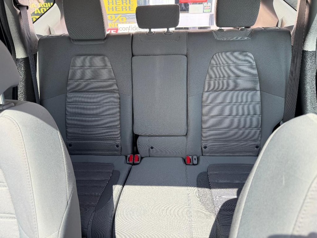 Photo 12 of this HONDA CR-V