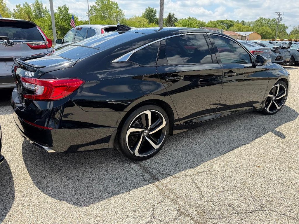 Photo 7 of this HONDA ACCORD