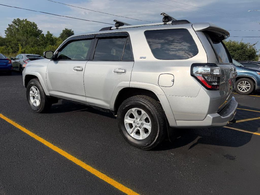 Photo 5 of this TOYOTA 4RUNNER