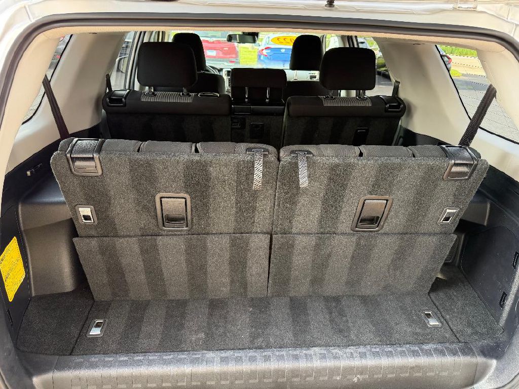 Photo 7 of this TOYOTA 4RUNNER