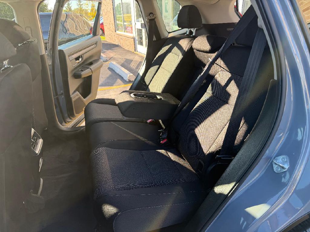 Photo 8 of this HONDA CR-V