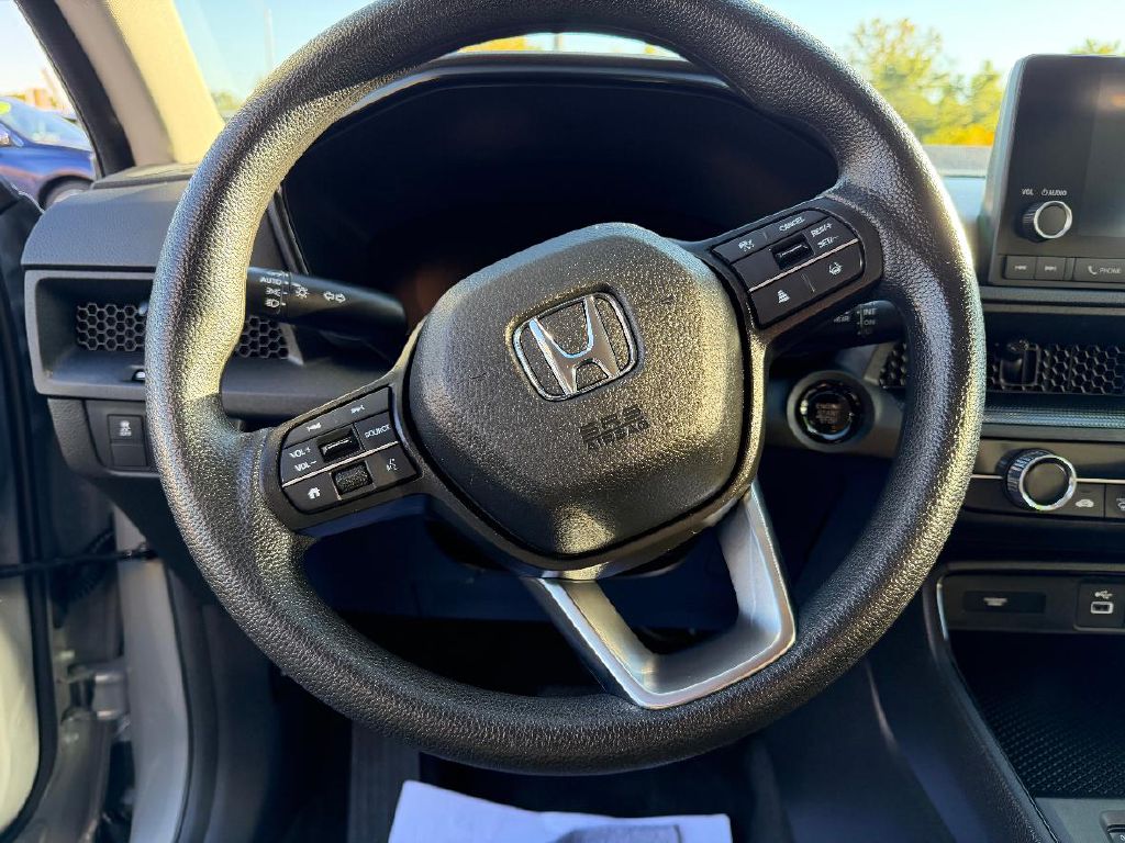 Photo 13 of this HONDA CR-V