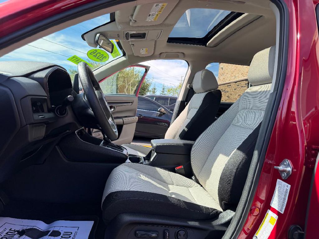 Photo 9 of this HONDA CR-V