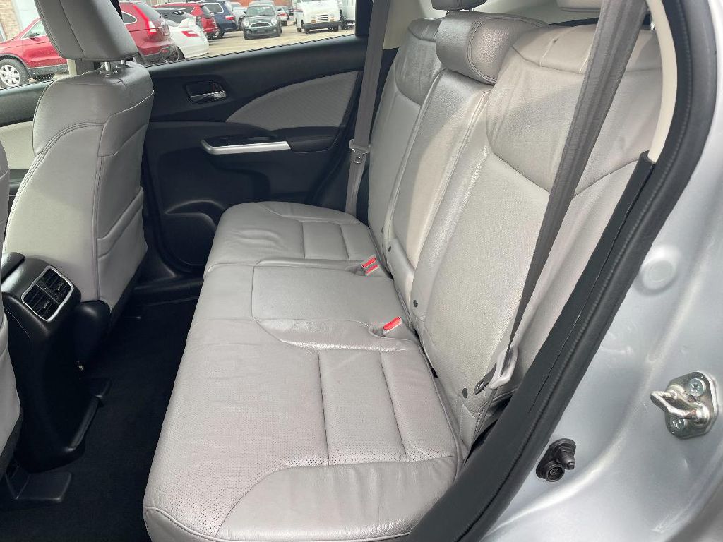 Photo 8 of this HONDA CR-V