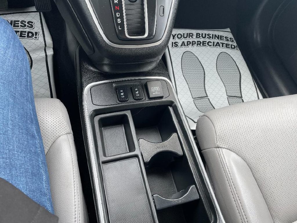 Photo 13 of this HONDA CR-V
