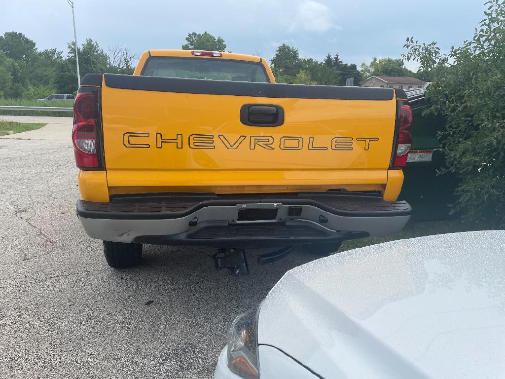 Photo 5 of this CHEVROLET SILVERADO 2500