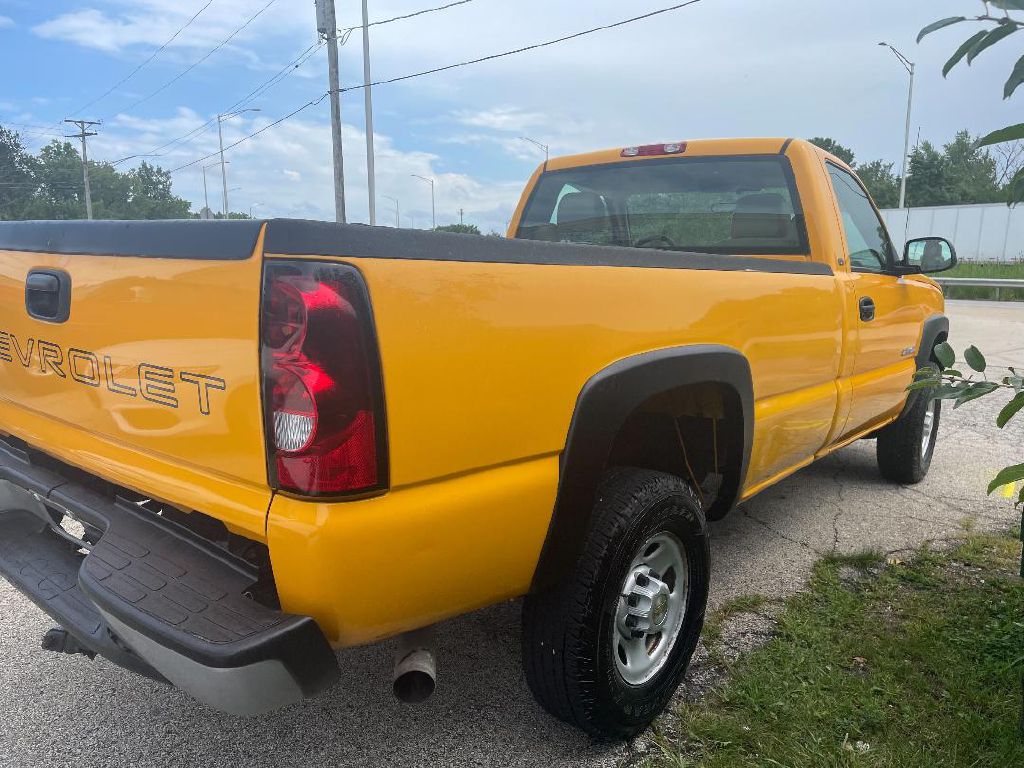 Photo 6 of this CHEVROLET SILVERADO 2500