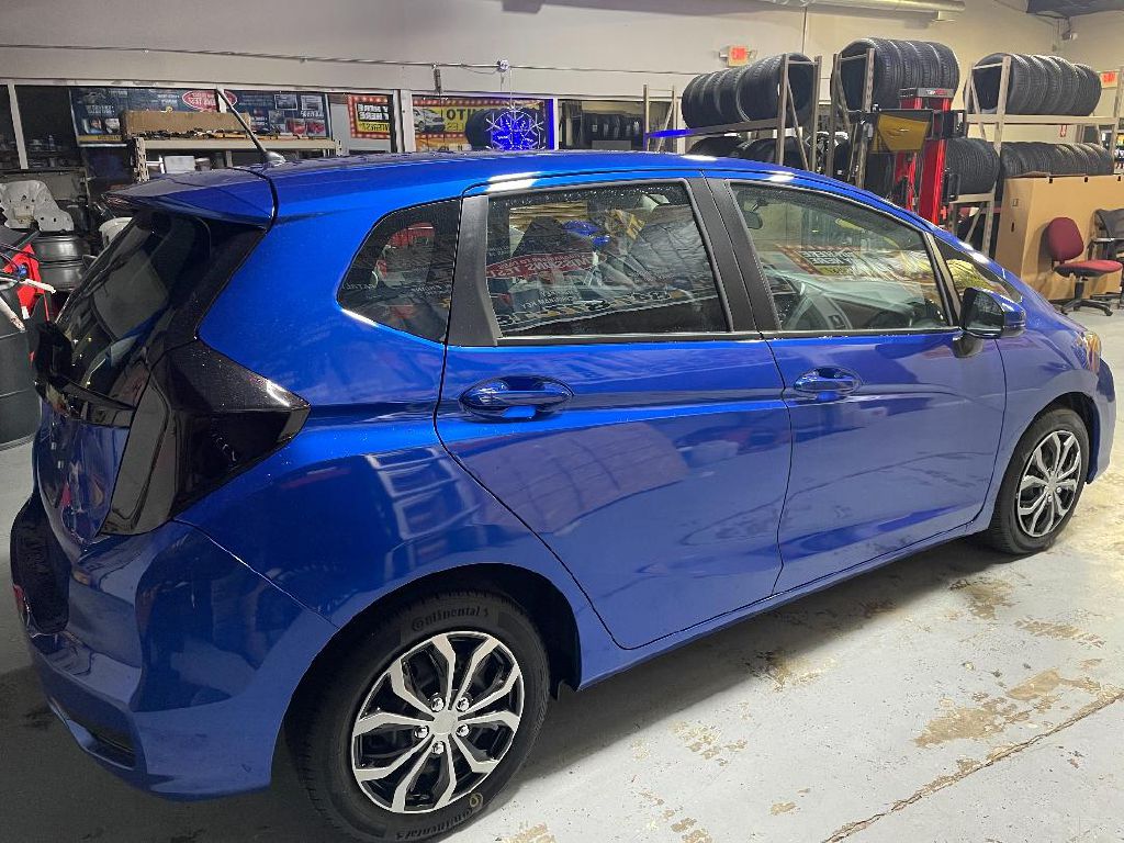 Photo 6 of this HONDA FIT