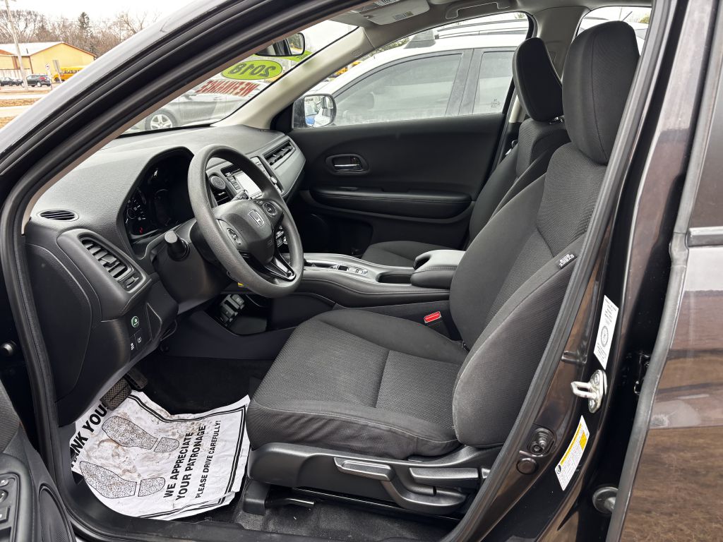 Photo 6 of this HONDA HR-V