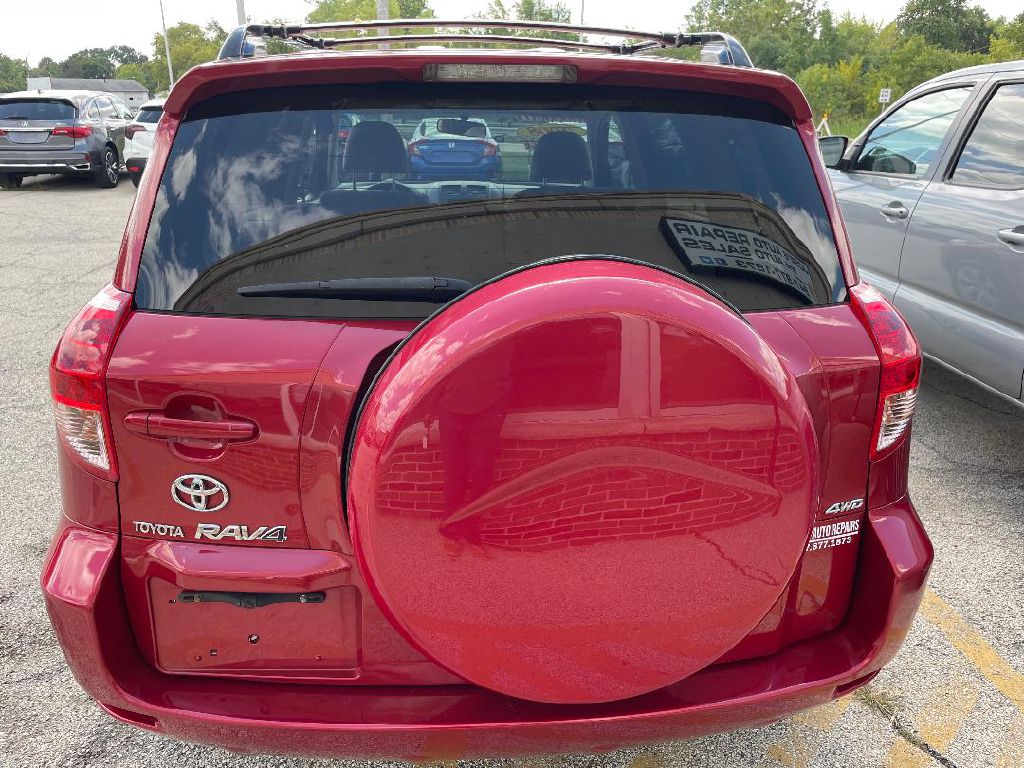 Photo 5 of this TOYOTA RAV4
