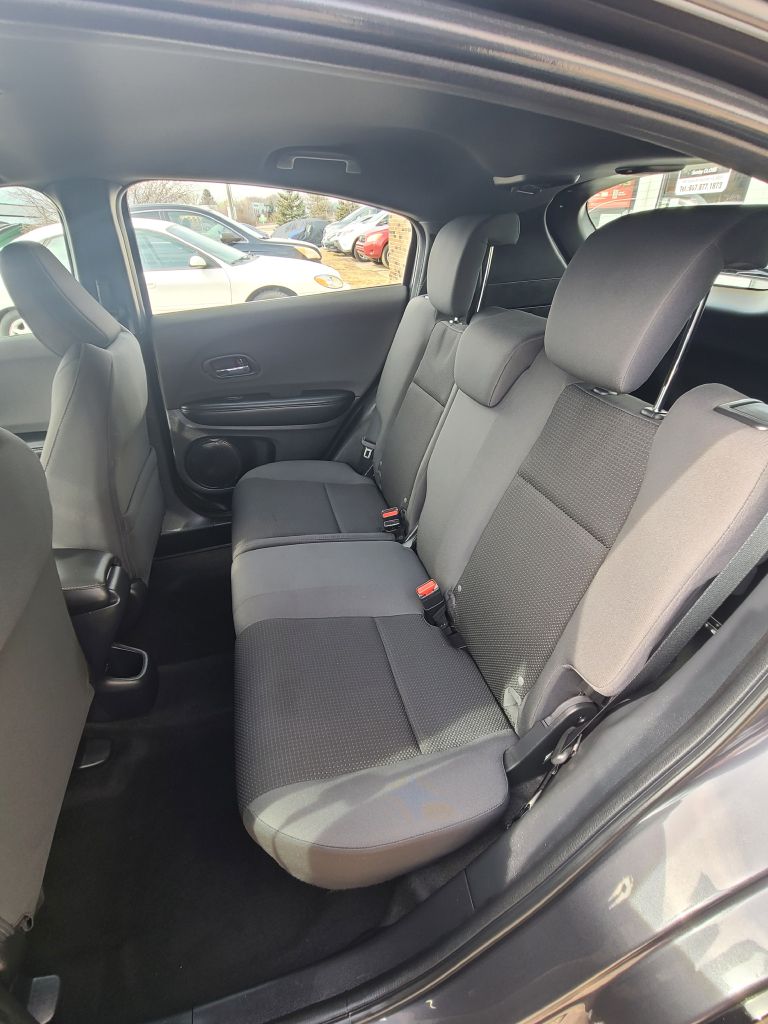 Photo 9 of this HONDA HR-V