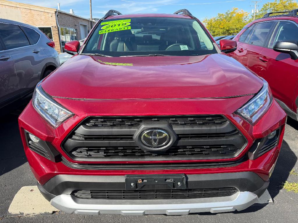 Photo 2 of this TOYOTA RAV4 ADVENTURE