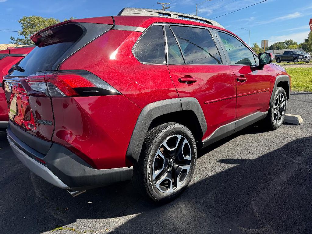 Photo 5 of this TOYOTA RAV4 ADVENTURE