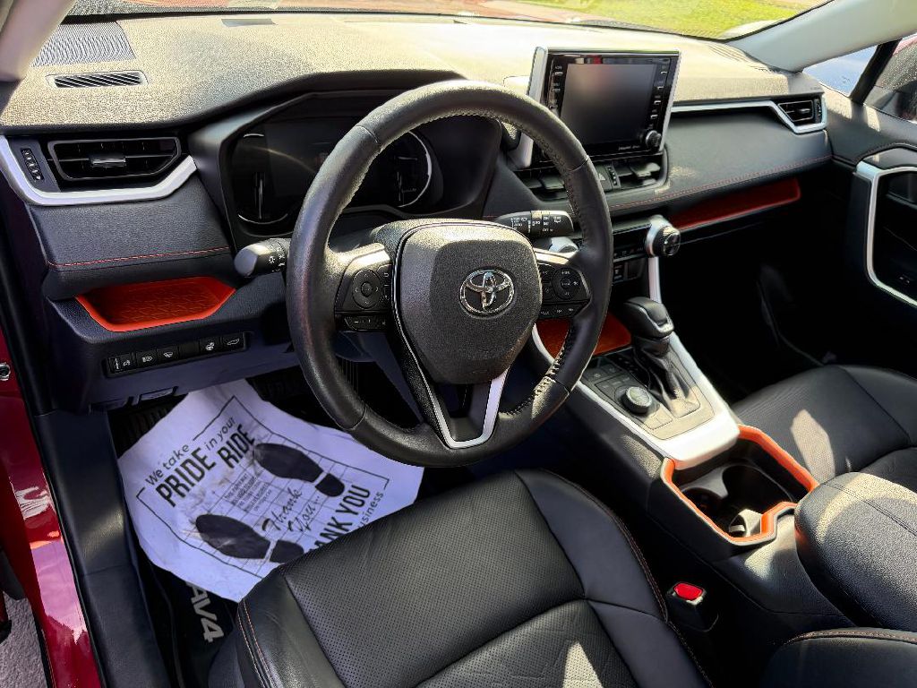 Photo 15 of this TOYOTA RAV4 ADVENTURE