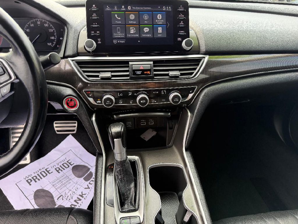 Photo 11 of this HONDA ACCORD