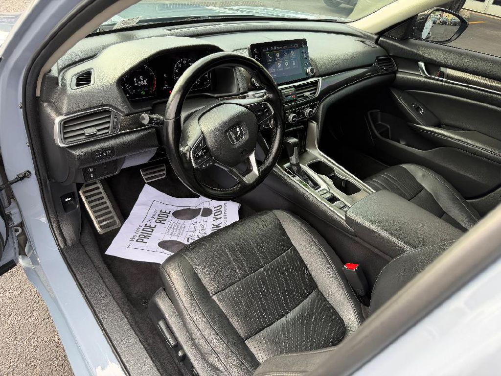 Photo 12 of this HONDA ACCORD